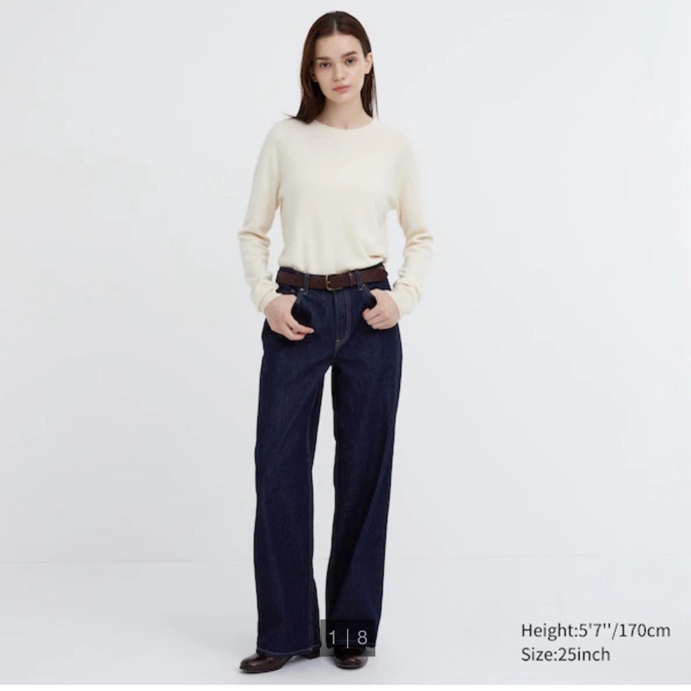 Uniqlo baggy jeans size 23